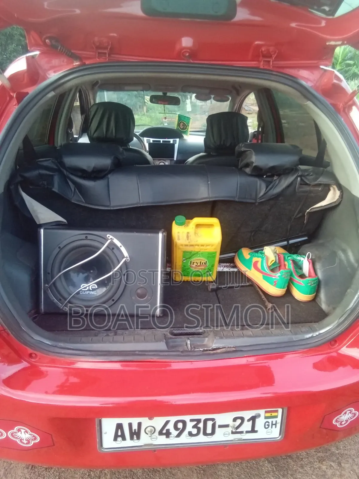 Toyota Vitz 1.3 AWD 5dr 2010 Red