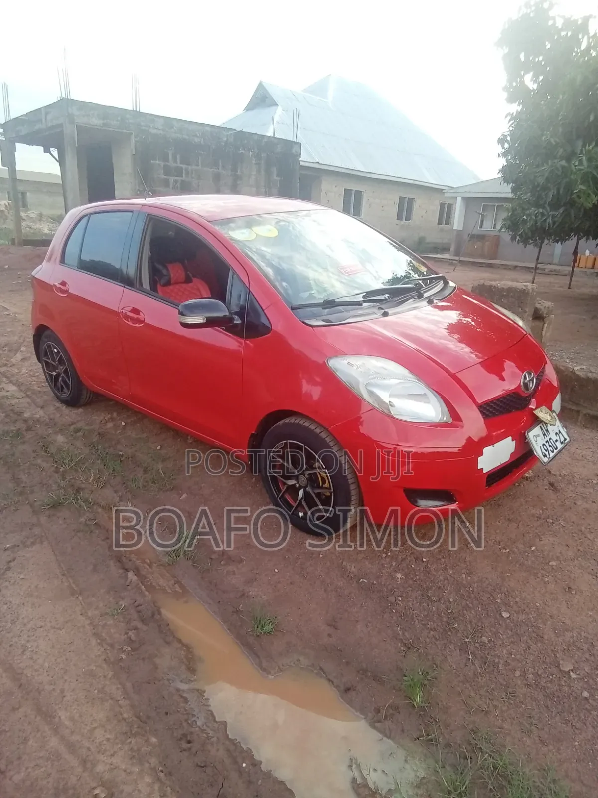 Toyota Vitz 1.3 AWD 5dr 2010 Red