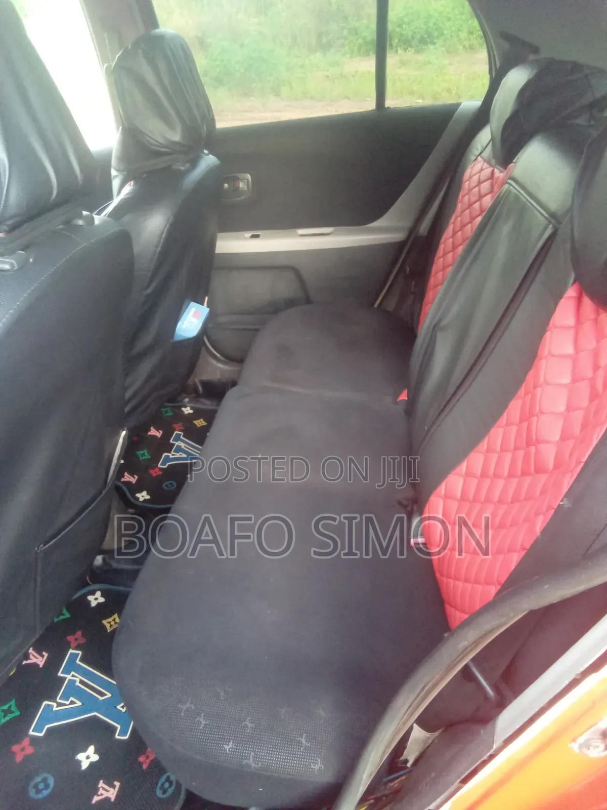 Toyota Vitz 1.3 AWD 5dr 2010 Red