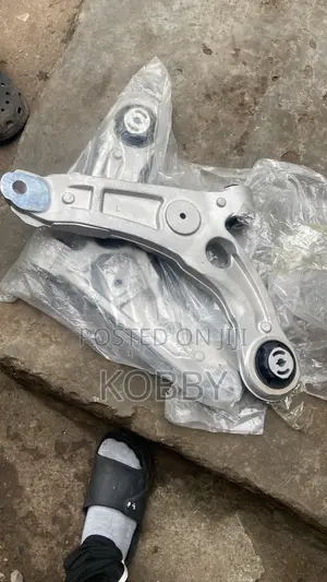 Jeep Cherokee Lower Control Arm 2014,2015,2016,2017,2018,2019-2020,