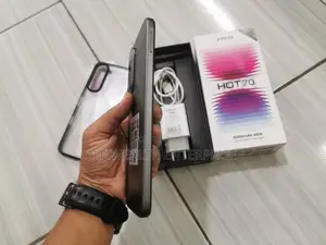 New Infinix Hot 70 128 GB Black