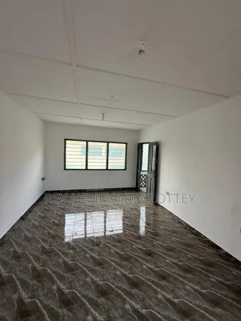 4bdrm Apartment in Hnc Properties, Abrantie for rent