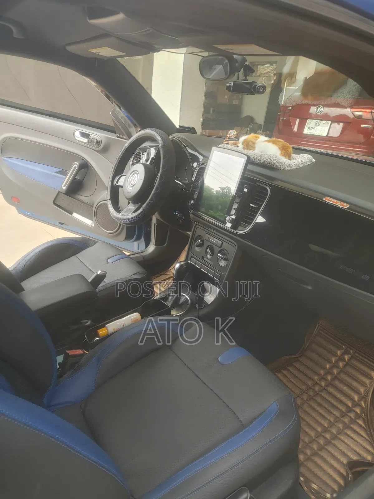 Volkswagen Beetle 2.5L 2dr Hatchback (2.5L 5cyl 6A) 2014 Blue
