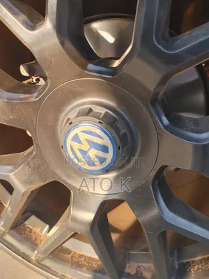 Volkswagen Beetle 2.5L 2dr Hatchback (2.5L 5cyl 6A) 2014 Blue