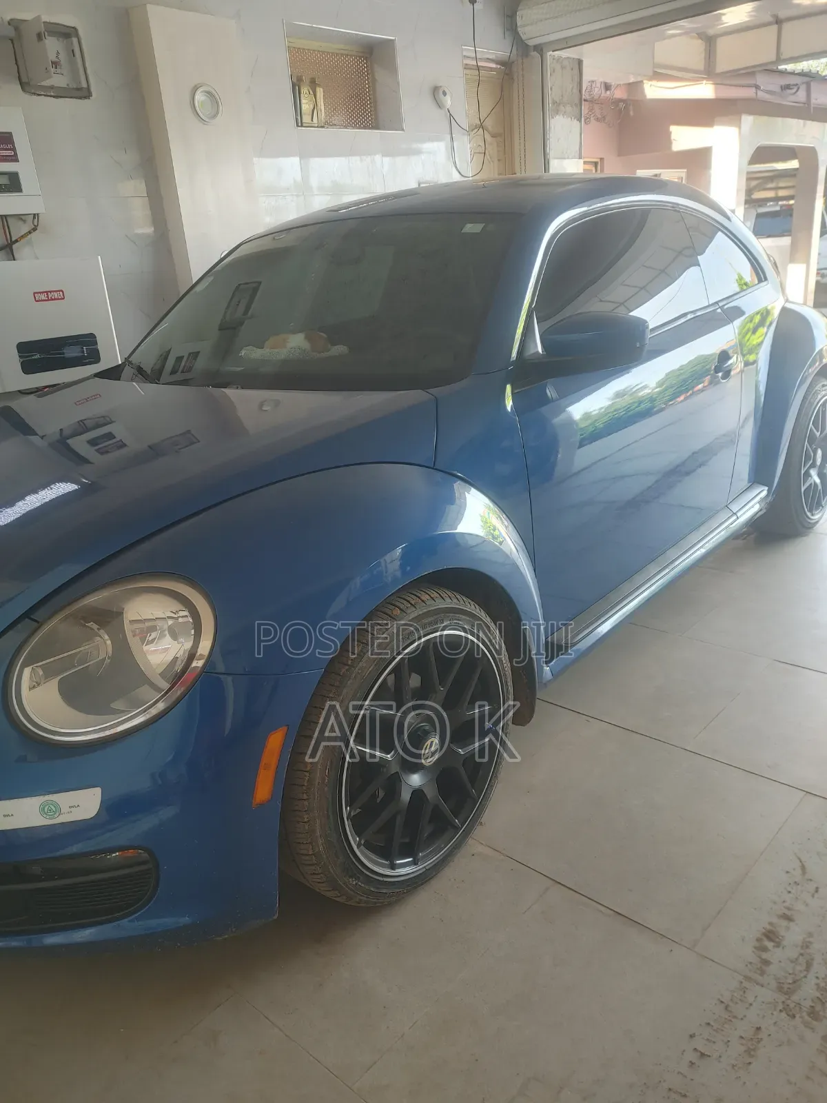 Volkswagen Beetle 2.5L 2dr Hatchback (2.5L 5cyl 6A) 2014 Blue