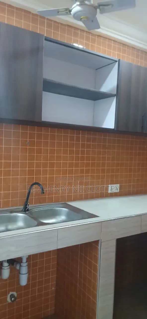 1bdrm Apartment in Hnc Properties, Pokuase for rent