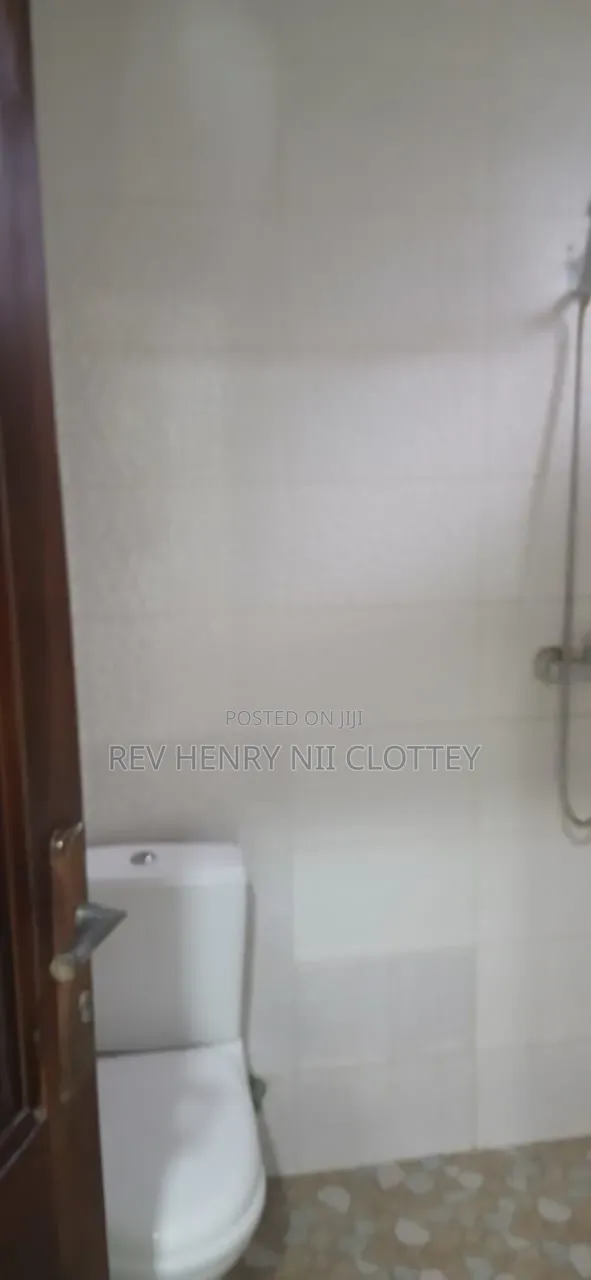 1bdrm Apartment in Hnc Properties, Pokuase for rent