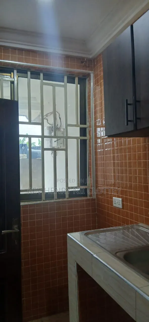 1bdrm Apartment in Hnc Properties, Pokuase for rent