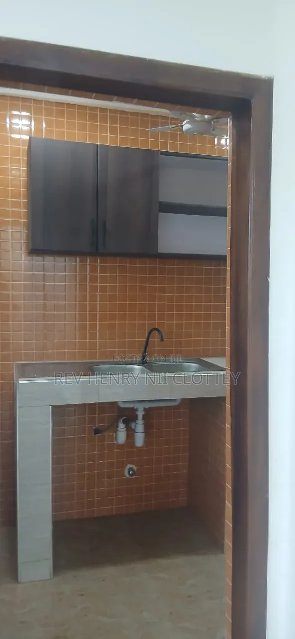 1bdrm Apartment in Hnc Properties, Pokuase for rent