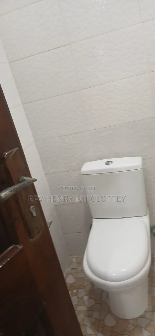 1bdrm Apartment in Hnc Properties, Pokuase for rent