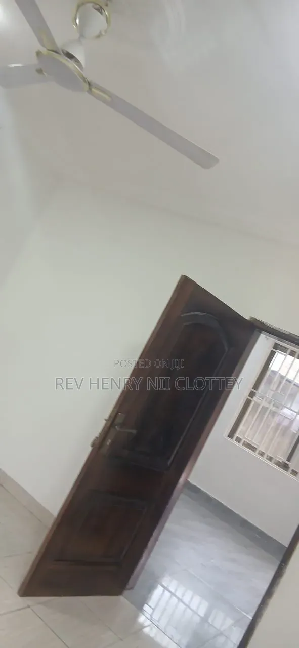 1bdrm Apartment in Hnc Properties, Pokuase for rent