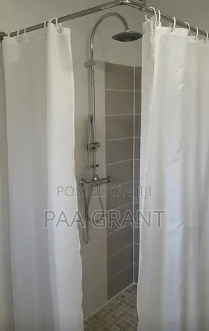 Original Reclining Extendable Shower Curtains Rods