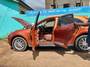 Zotye SR9 2016 Brown