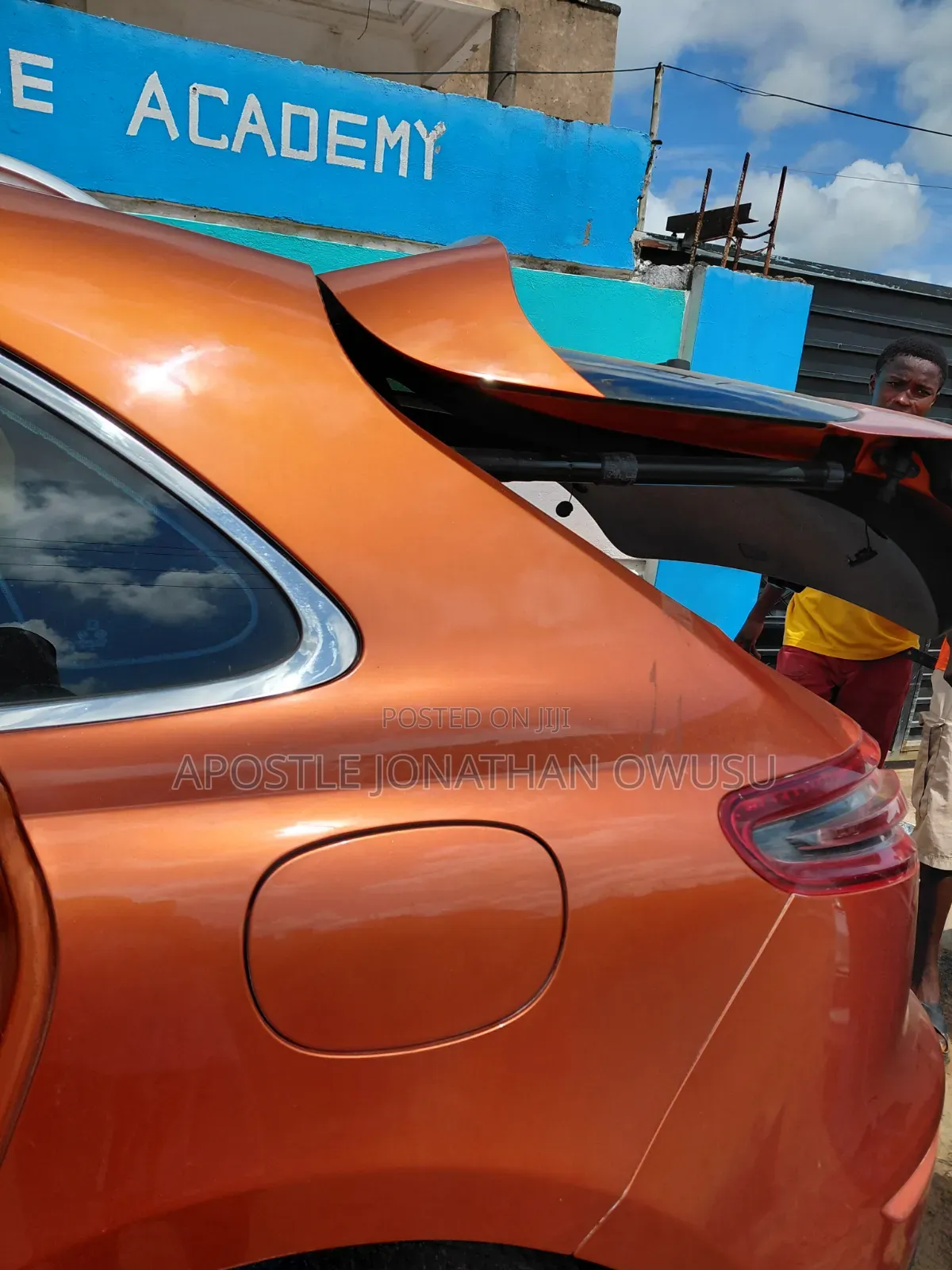 Zotye SR9 2016 Brown