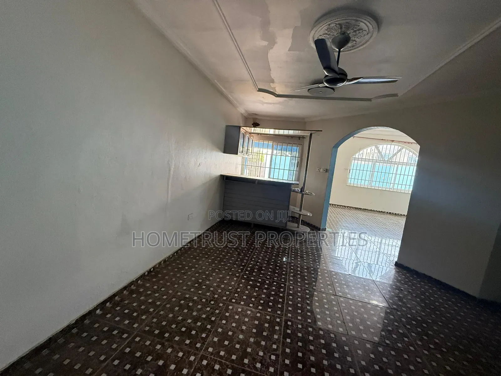 4bdrm House in Awoshie, Abrantie for sale