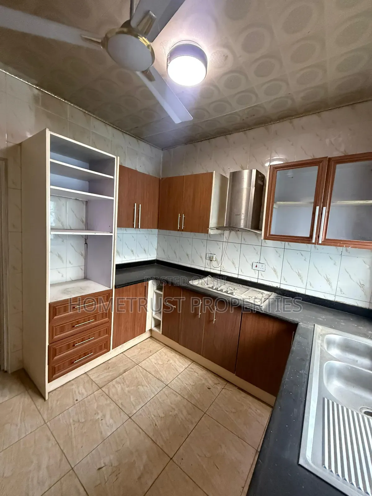 4bdrm House in Awoshie, Abrantie for sale