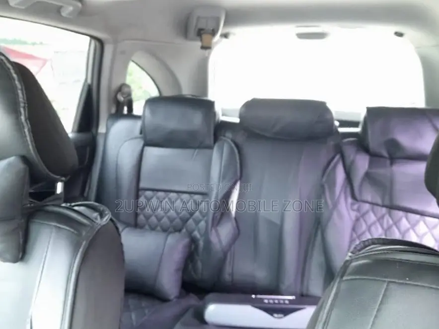 Honda CR-V 2011 Silver