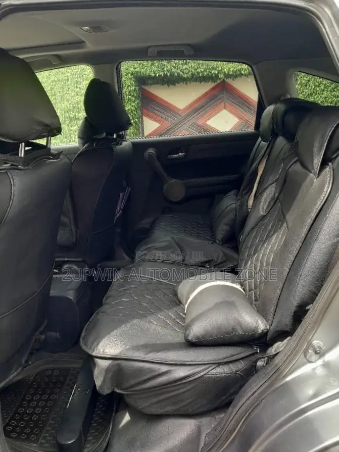 Honda CR-V 2011 Silver