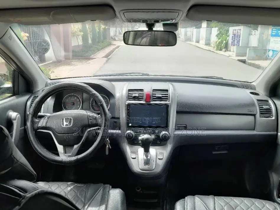 Honda CR-V 2011 Silver