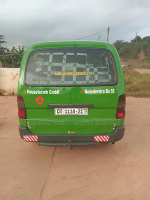Toyota HiAce 2013 Green