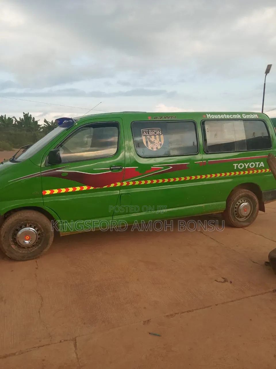 Toyota HiAce 2013 Green