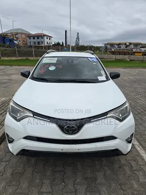 Toyota RAV4 2018 White