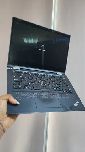 Laptop Lenovo ThinkPad X390 Yoga 8GB Intel Core i5 SSD 256GB