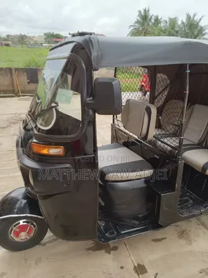 Tricycle 2022 Black