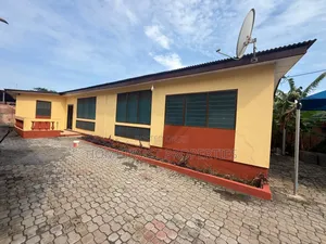 4bdrm House in Awoshie Station, Abrantie for rent