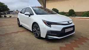 Toyota Corolla 2022 White
