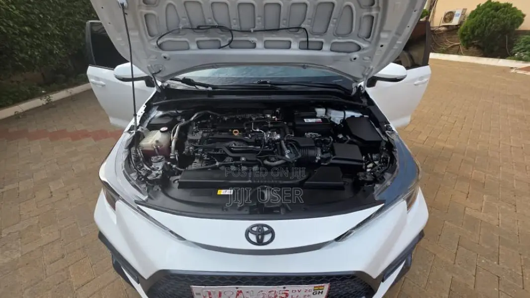 Toyota Corolla 2022 White