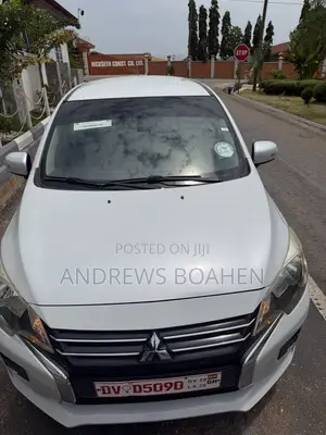Mitsubishi Attrage 2021 Gray
