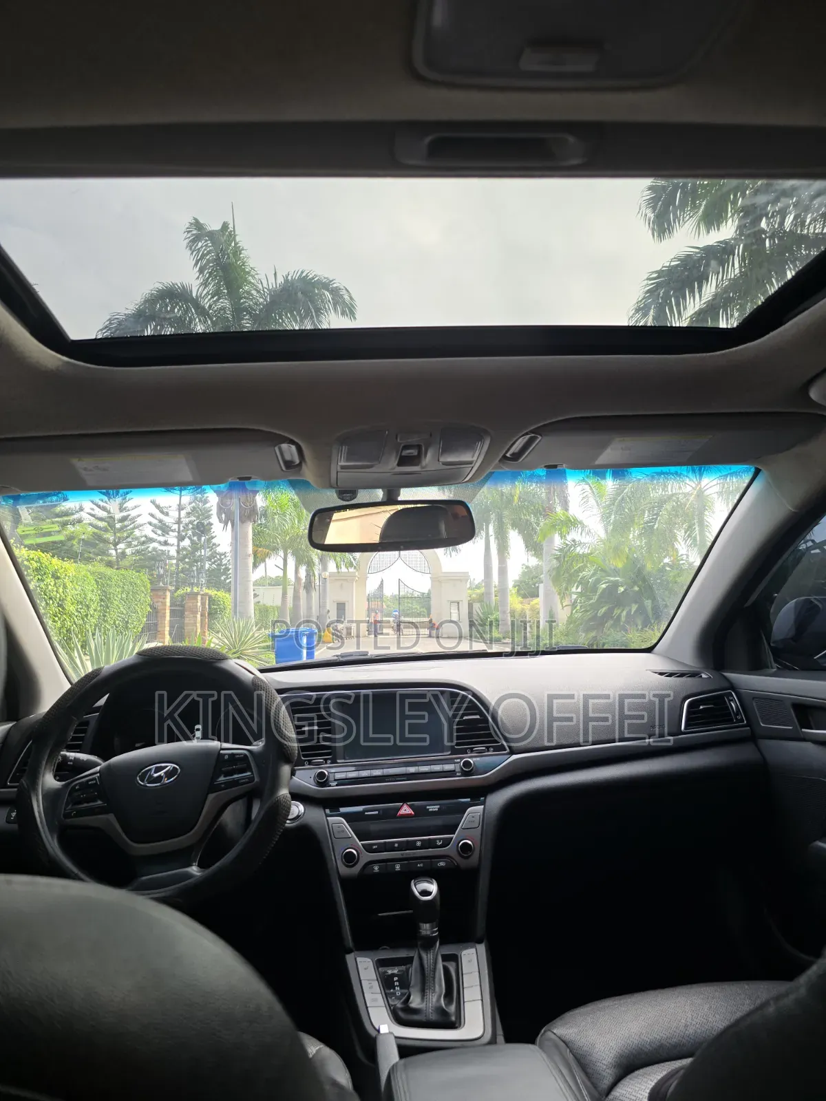 Hyundai Elantra 2017 White