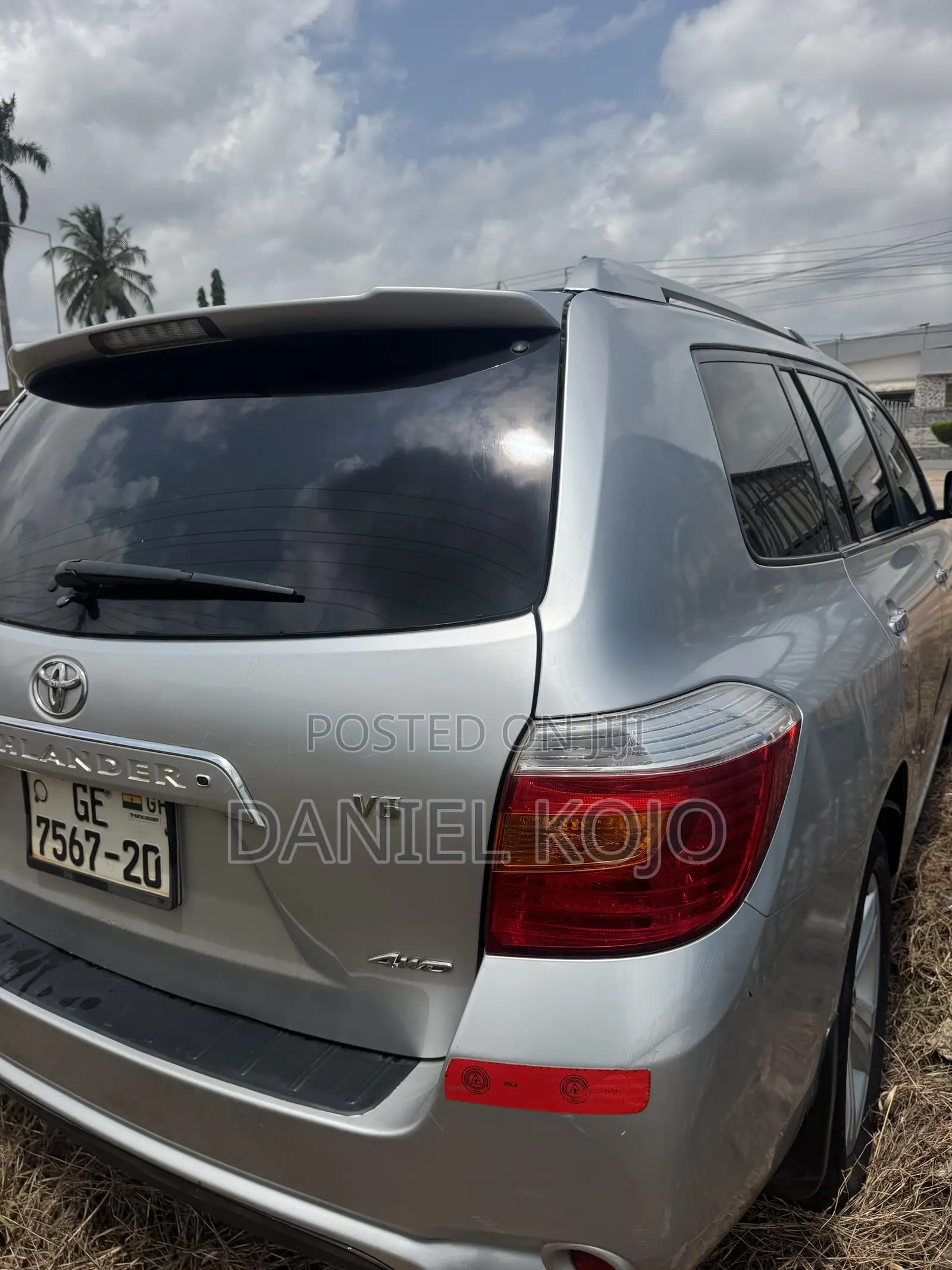 Toyota Highlander SE 2011 Silver