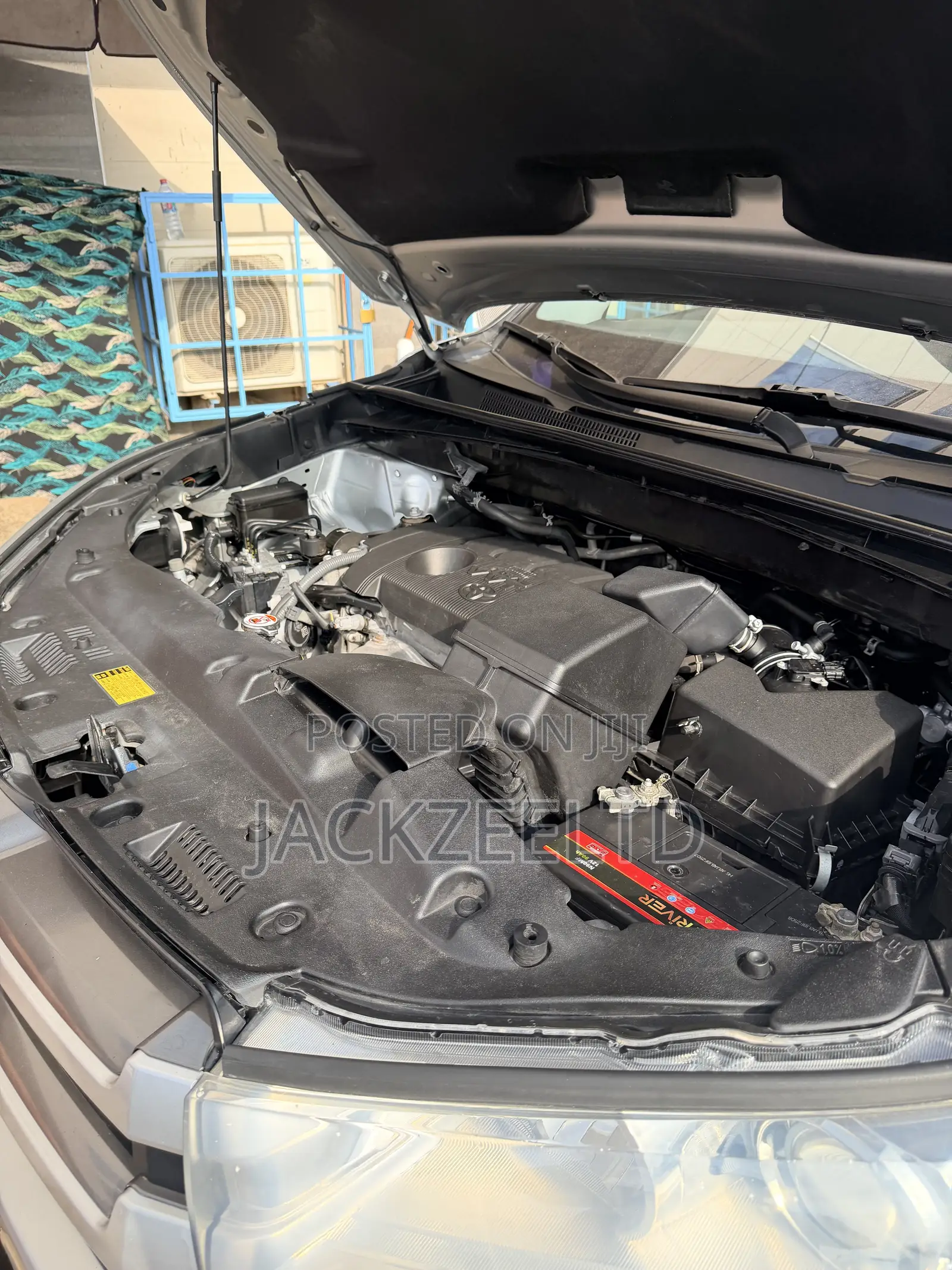 Toyota Highlander LE 4x2 (2.7L 4cyl 6A) 2018 Silver