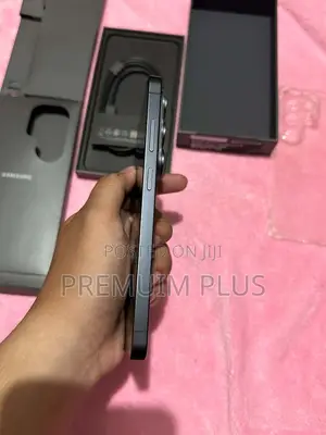 New Samsung Galaxy S26 Ultra 5G 1 TB Gray