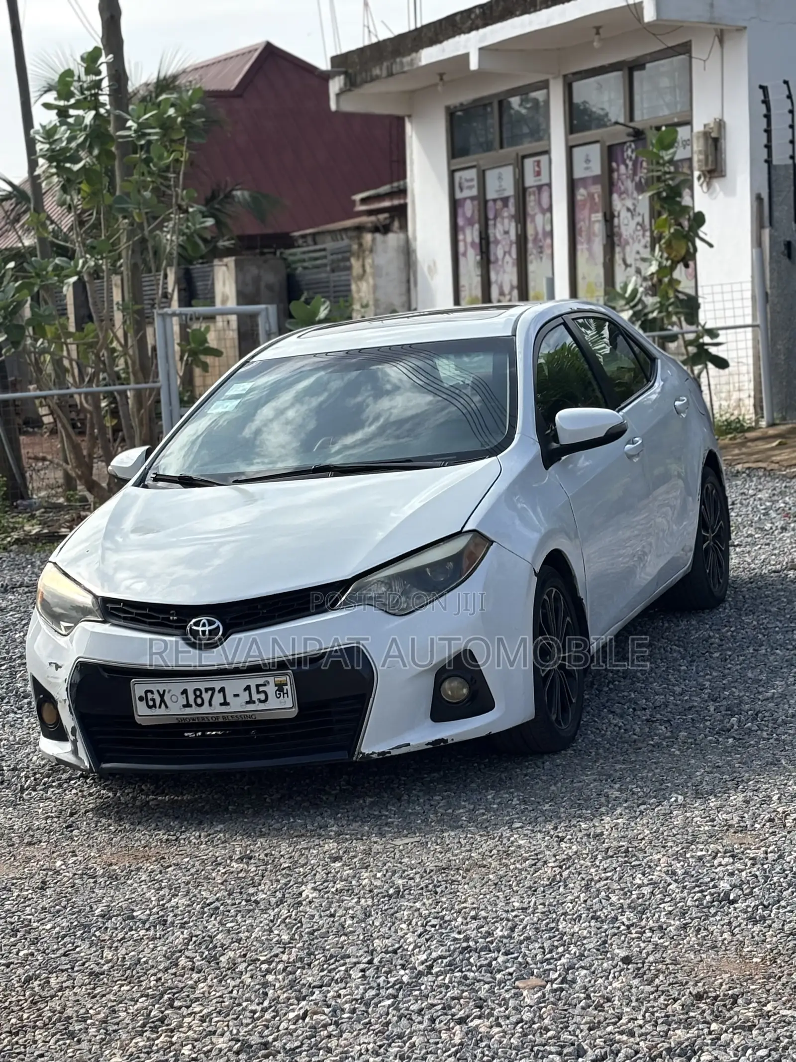 Toyota Corolla 2014 White