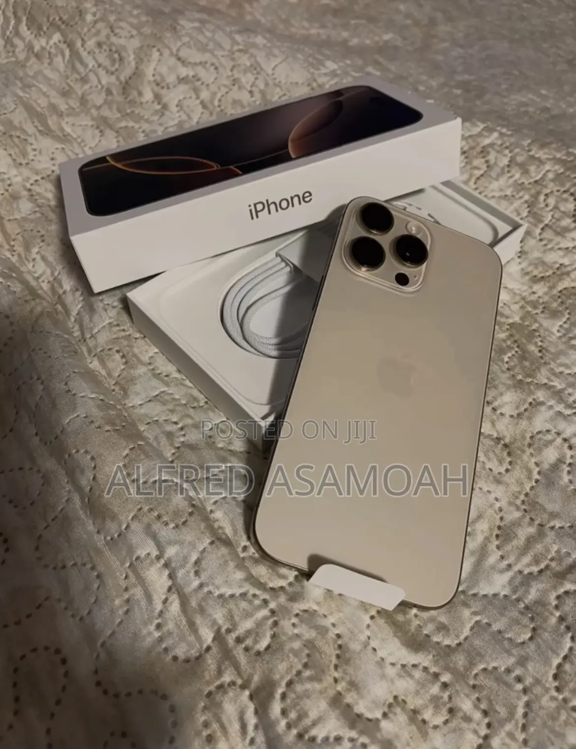 Apple iPhone 16 Pro Max 256 GB Gold