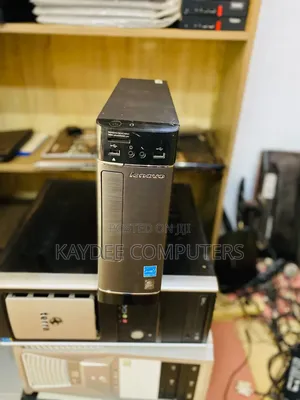 Desktop Computer Lenovo 8GB Intel Core i7 SSD 256GB
