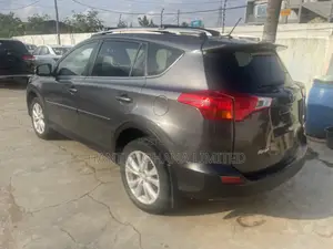 Toyota RAV4 Limited AWD (2.5L 4cyl 6A) 2013 Gray