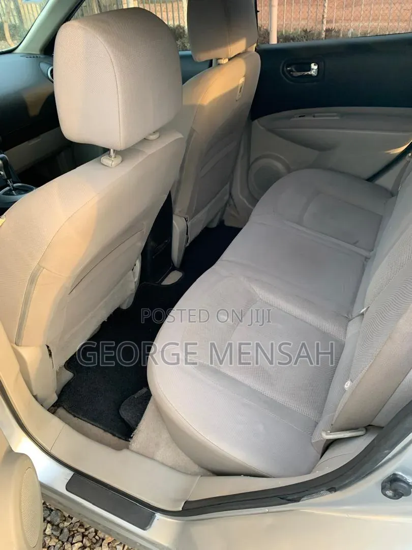 Nissan Rogue S 4dr SUV (2.5L 4cyl CVT) 2014 Silver