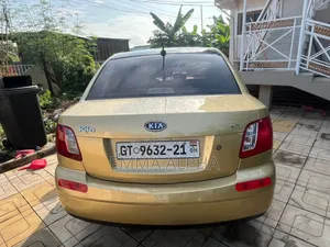 Kia Rio 2009 Gold