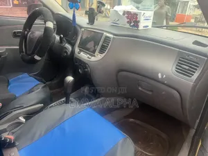 Kia Rio 2009 Gold