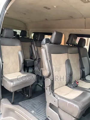 Toyota HiAce 2022 White