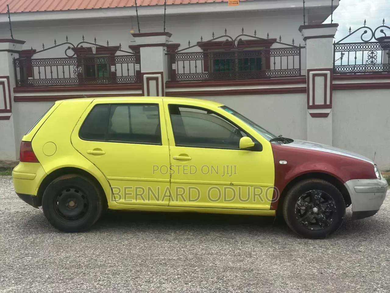 Volkswagen Golf 1998 Yellow