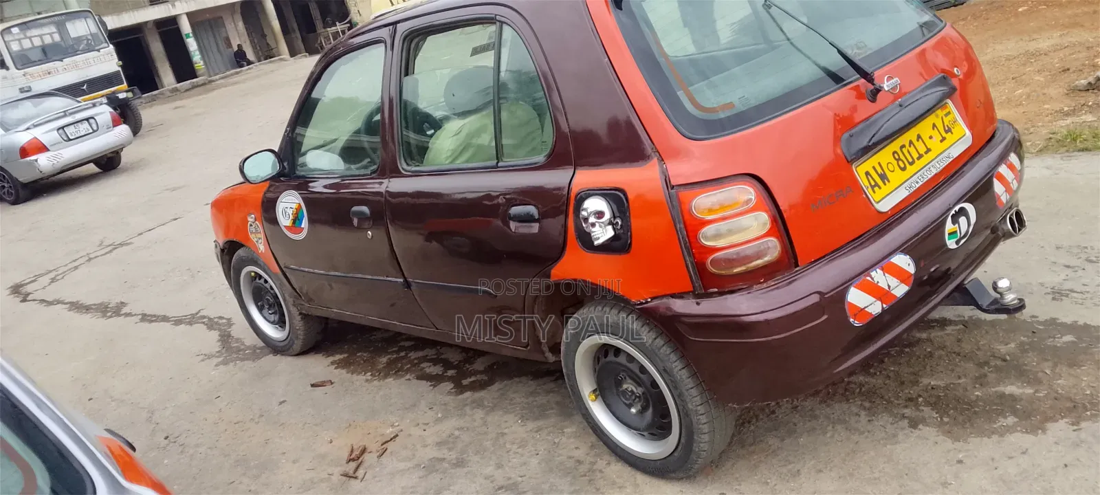 Nissan Micra 2000 Brown