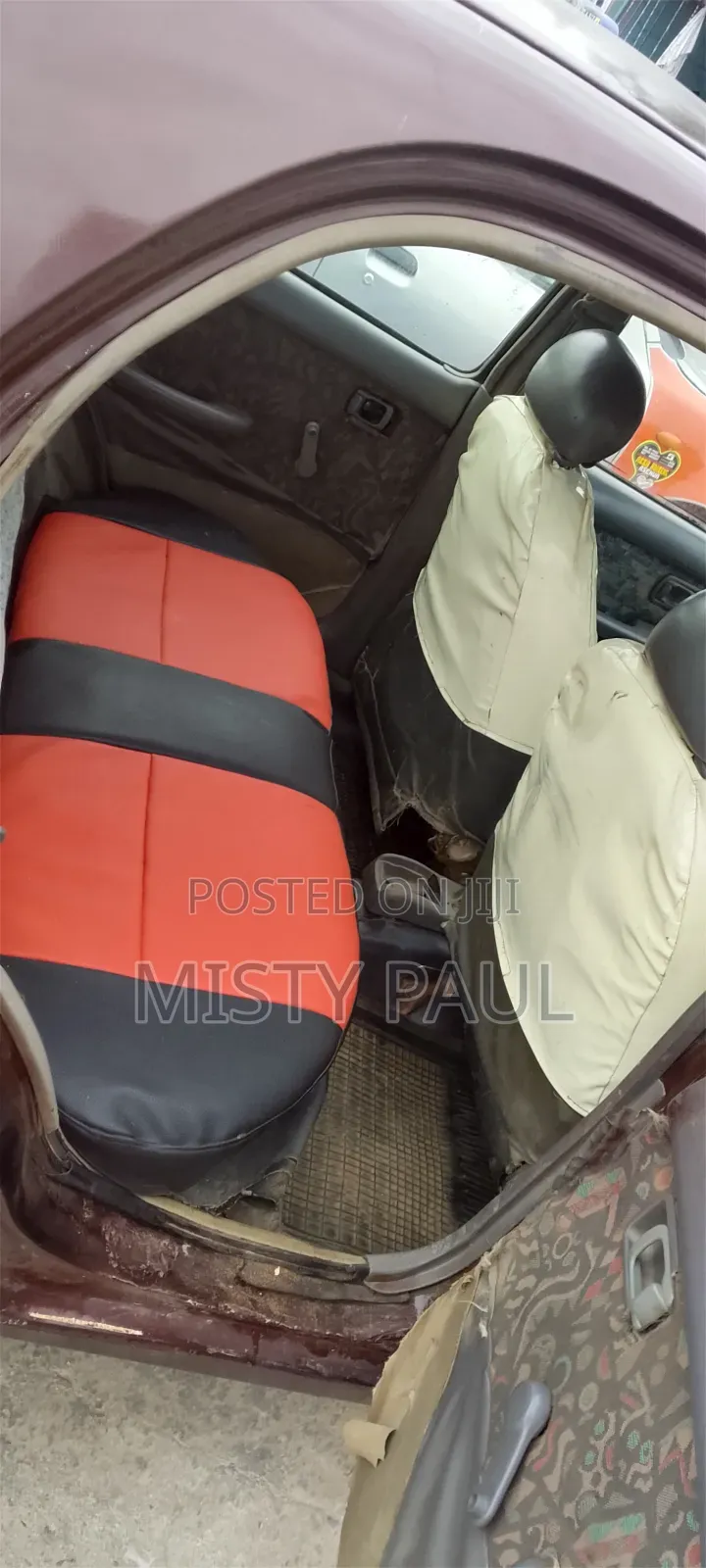 Nissan Micra 2000 Brown
