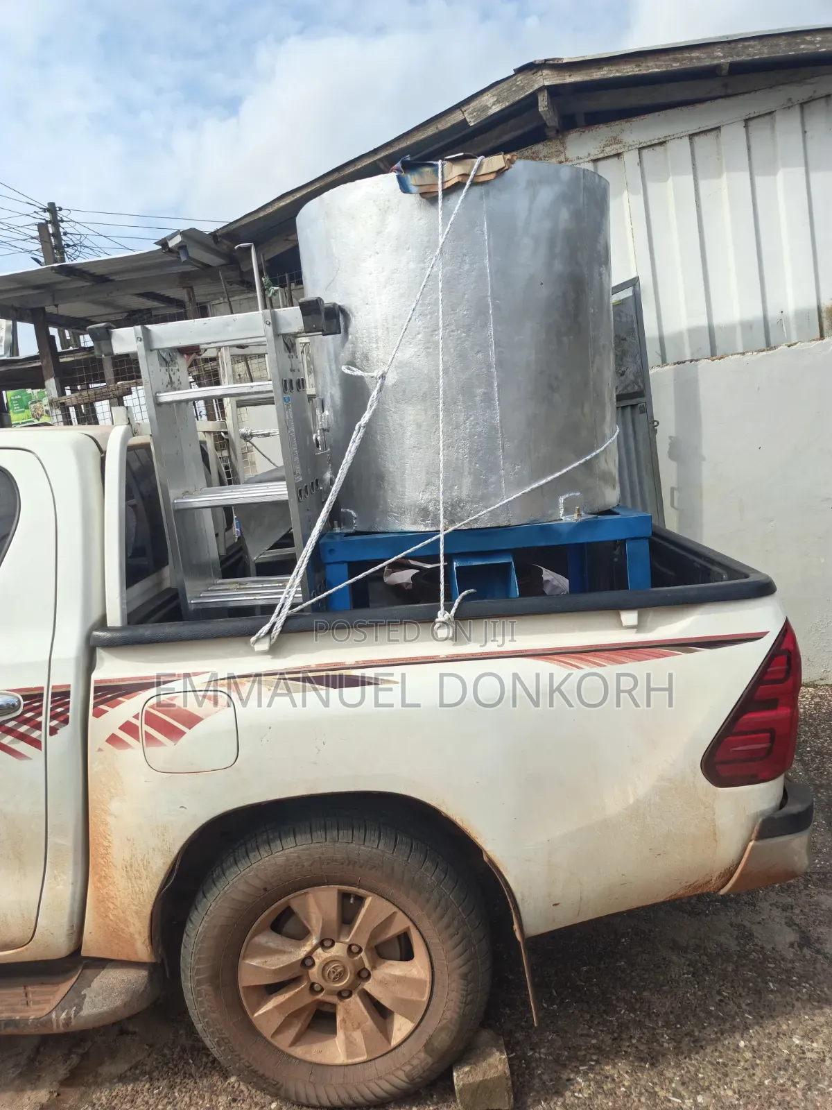 Cassava Peeling Machine