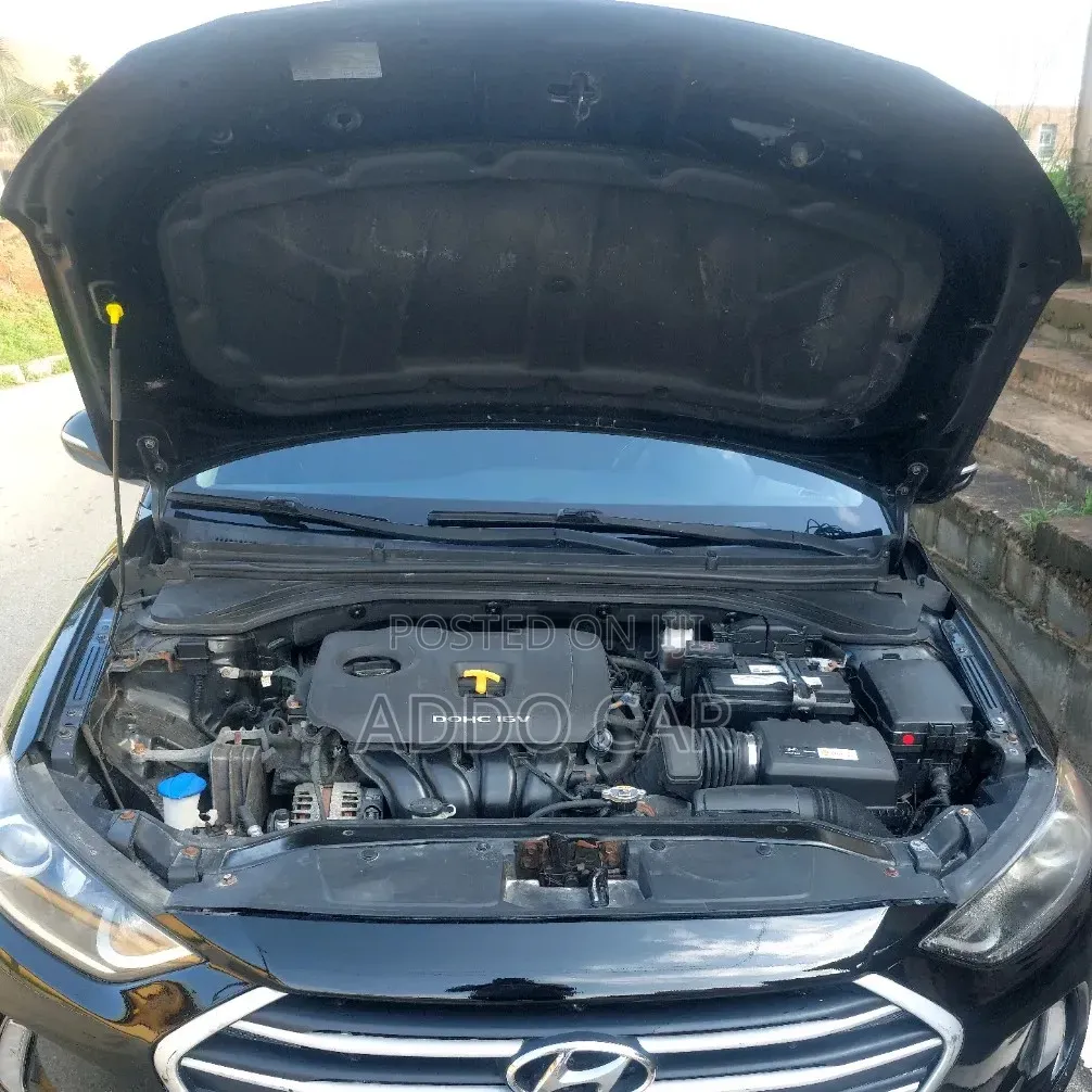 Hyundai Elantra 2017 Black