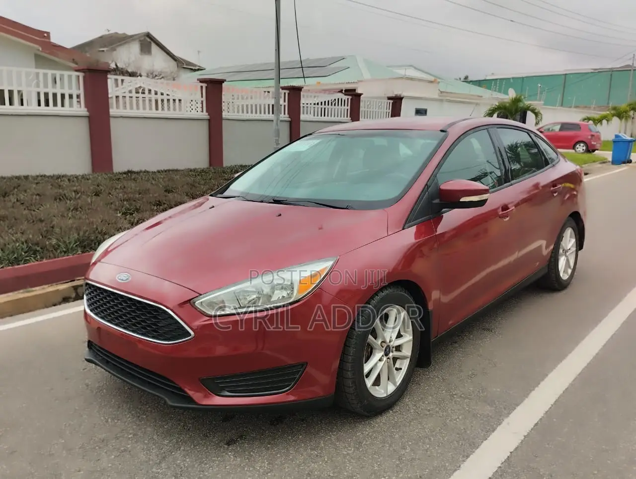Ford Focus S Sedan FWD (2.0L 4cyl 5M) 2016 Red